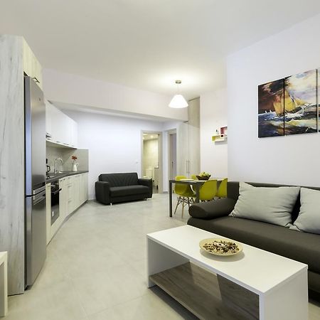 Lindos Kalathos Luxury Apartments ภายนอก รูปภาพ