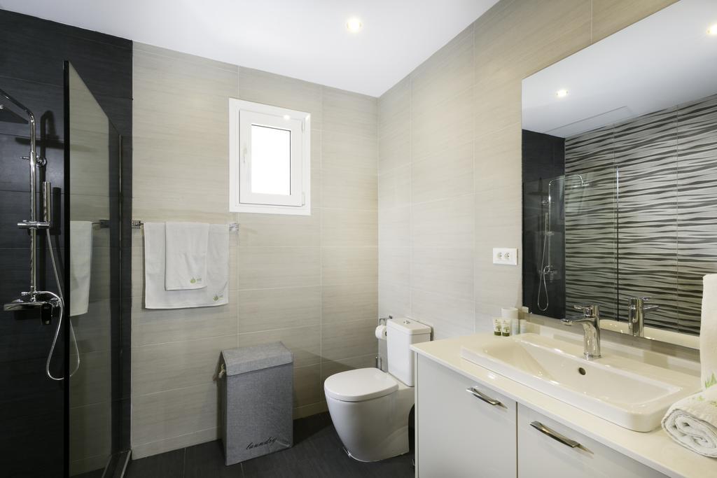 Lindos Kalathos Luxury Apartments ภายนอก รูปภาพ